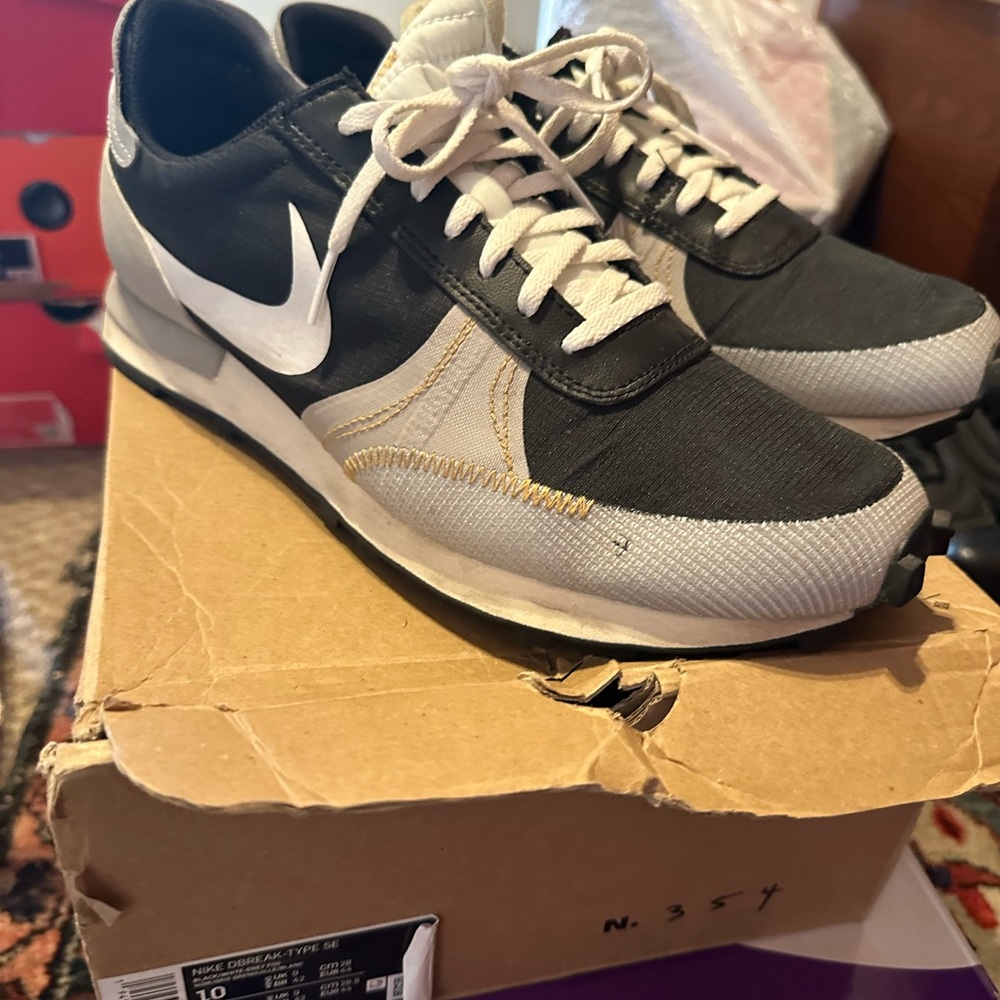 Nike Dbreak men’s size 10